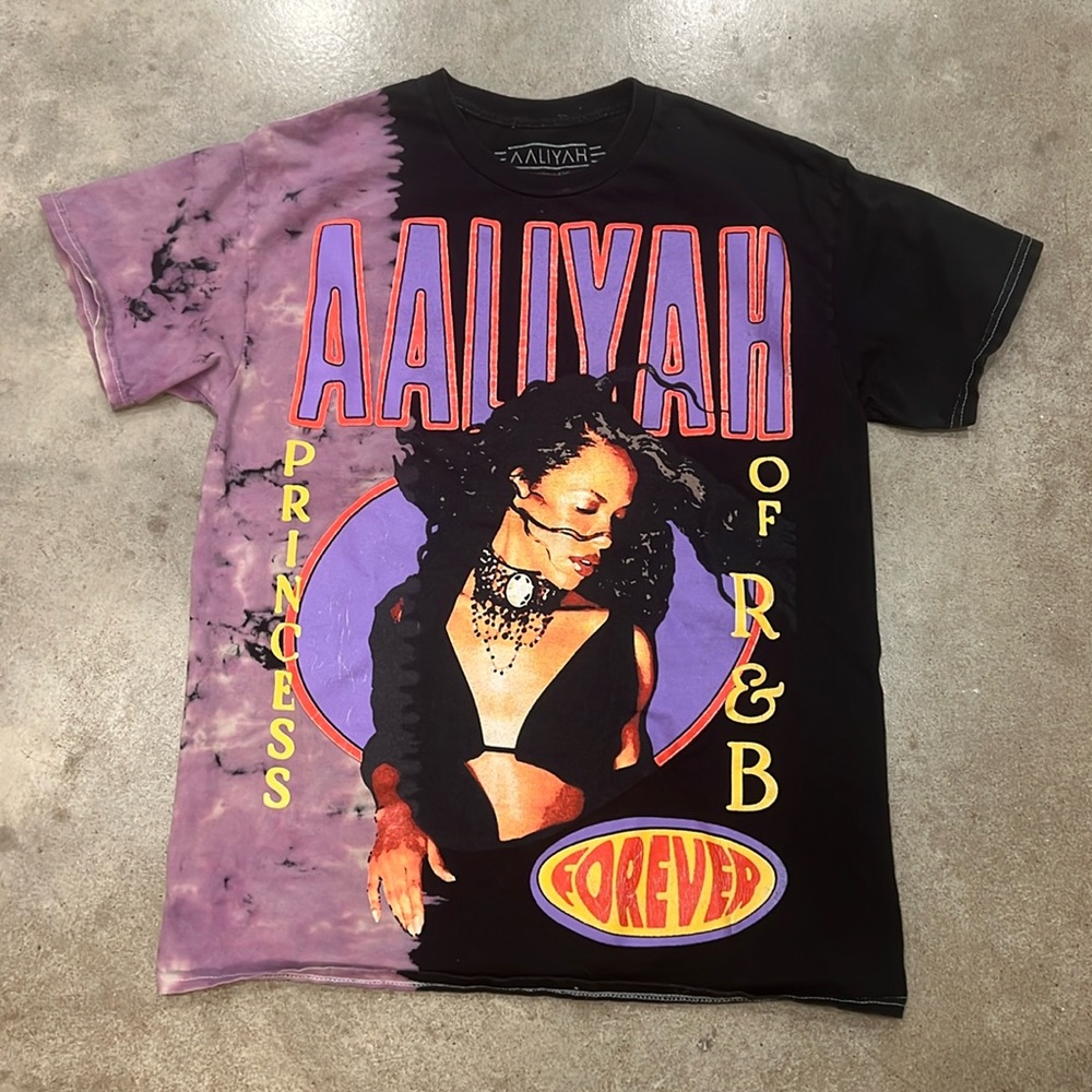 Vintage Aaliyah 90's Tie Dye Graphic Tee Purple and Black Size M